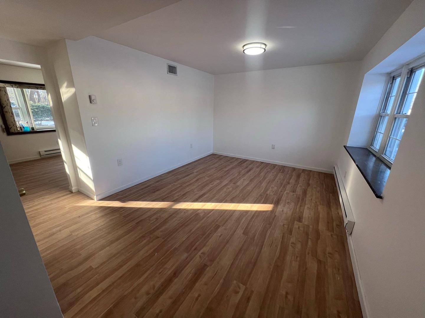6 Blackwell Lane, Stony Brook, New York image 4