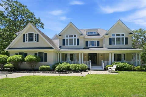 Photo of 1330 Ridge Road, Laurel Hollow, NY 11791 (MLS # 1003277)