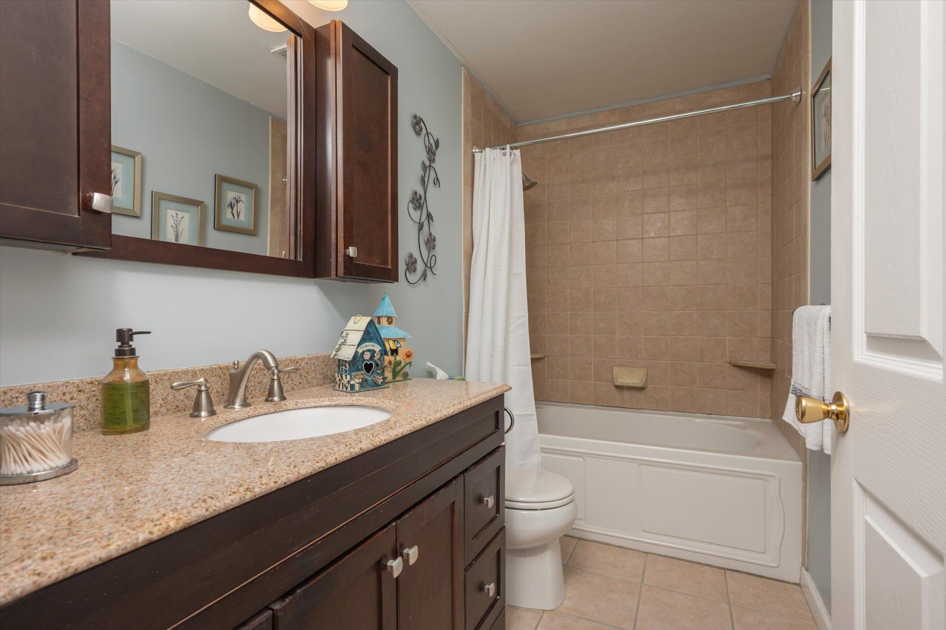 37 Wills Avenue, Mastic, New York image 16