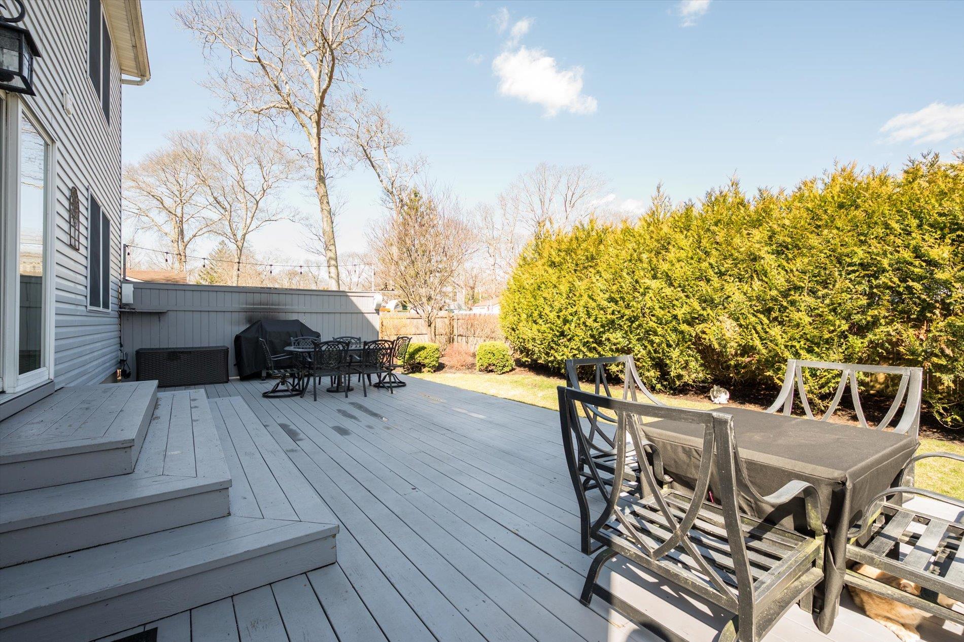 37 Wills Avenue, Mastic, New York image 20