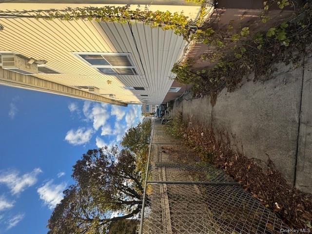 178 Highland Boulevard