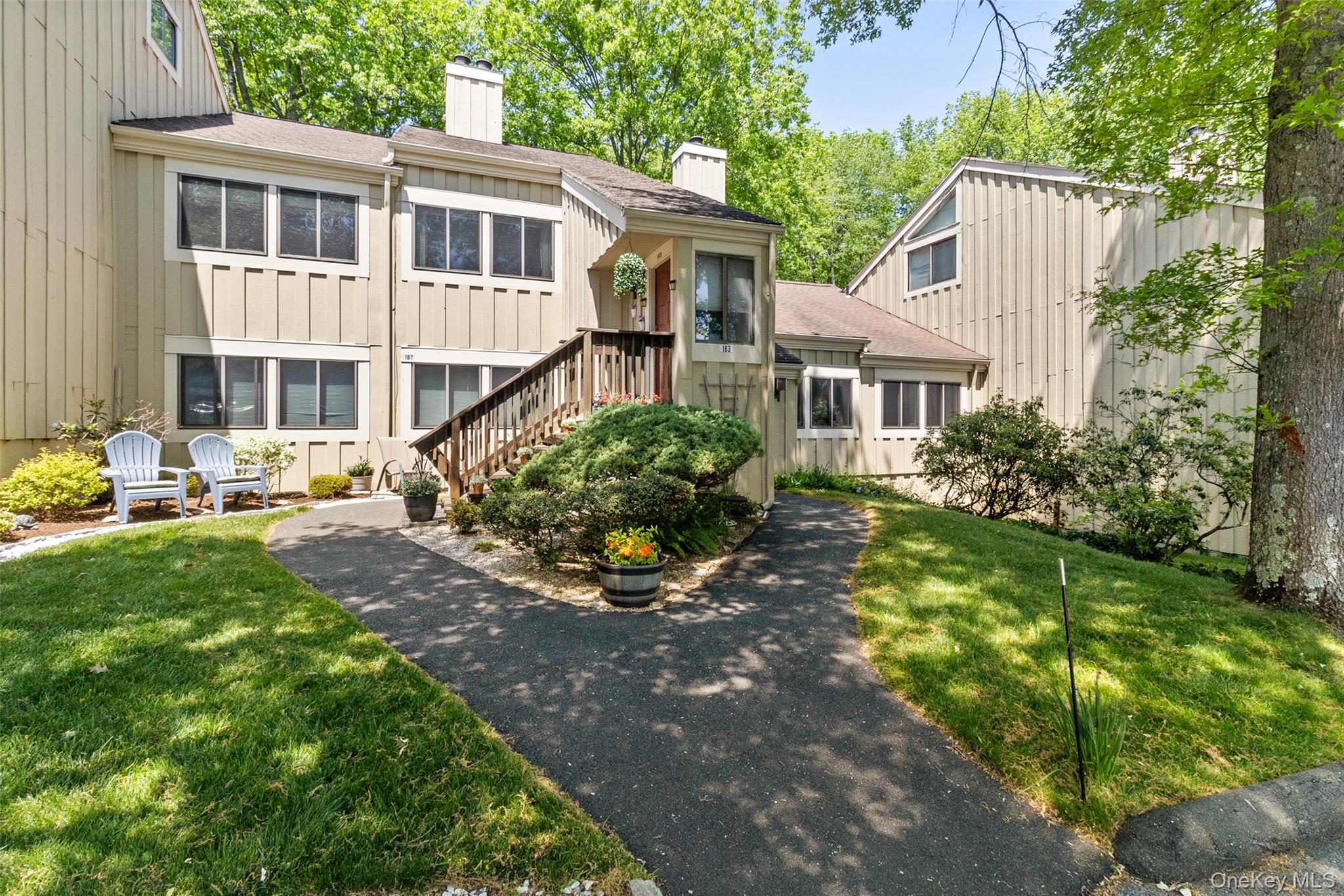 183 Laurel Ridge