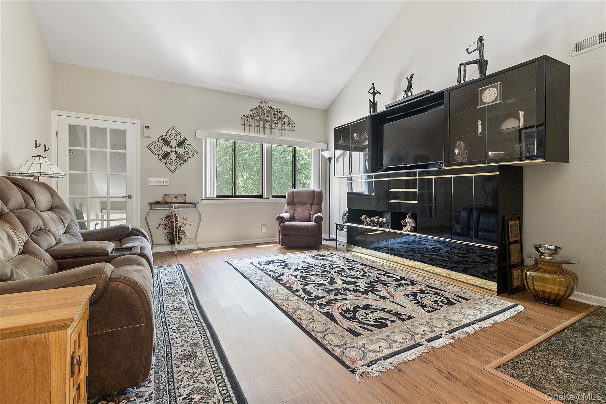 183 Laurel Ridge
