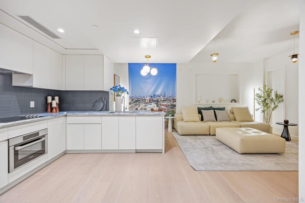 Photo of 58-01 Queens Boulevard #9C, Woodside, NY 11377 (MLS # 1033734)