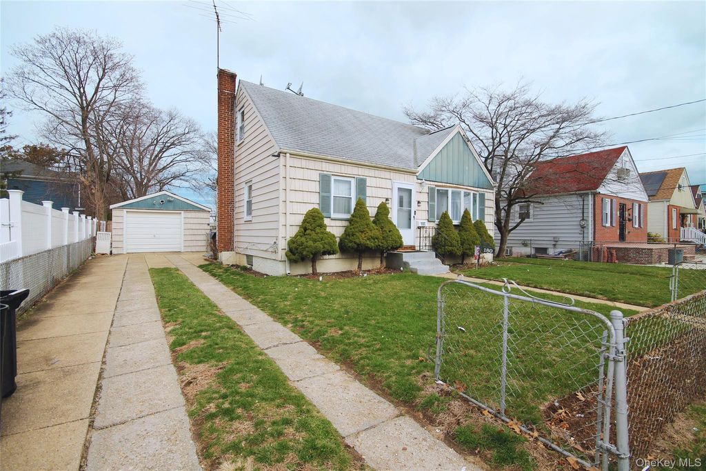 Photo of 180 Stone Street, Elmont, NY 11003 (MLS # 977980)