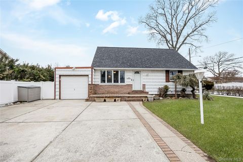 144 Broadway Massapequa Park NY 11762