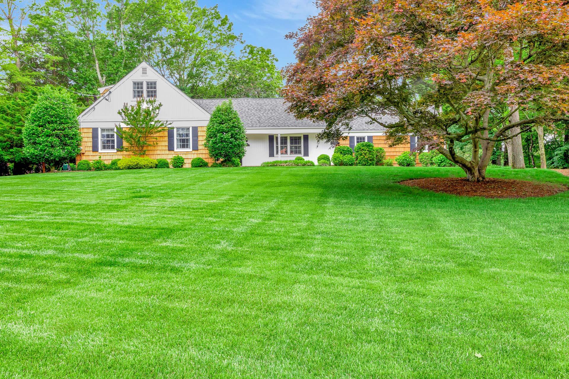Property for Sale at The Spout, Smithtown, Hamptons, NY - Bedrooms: 5 
Bathrooms: 3  - $1,200,000