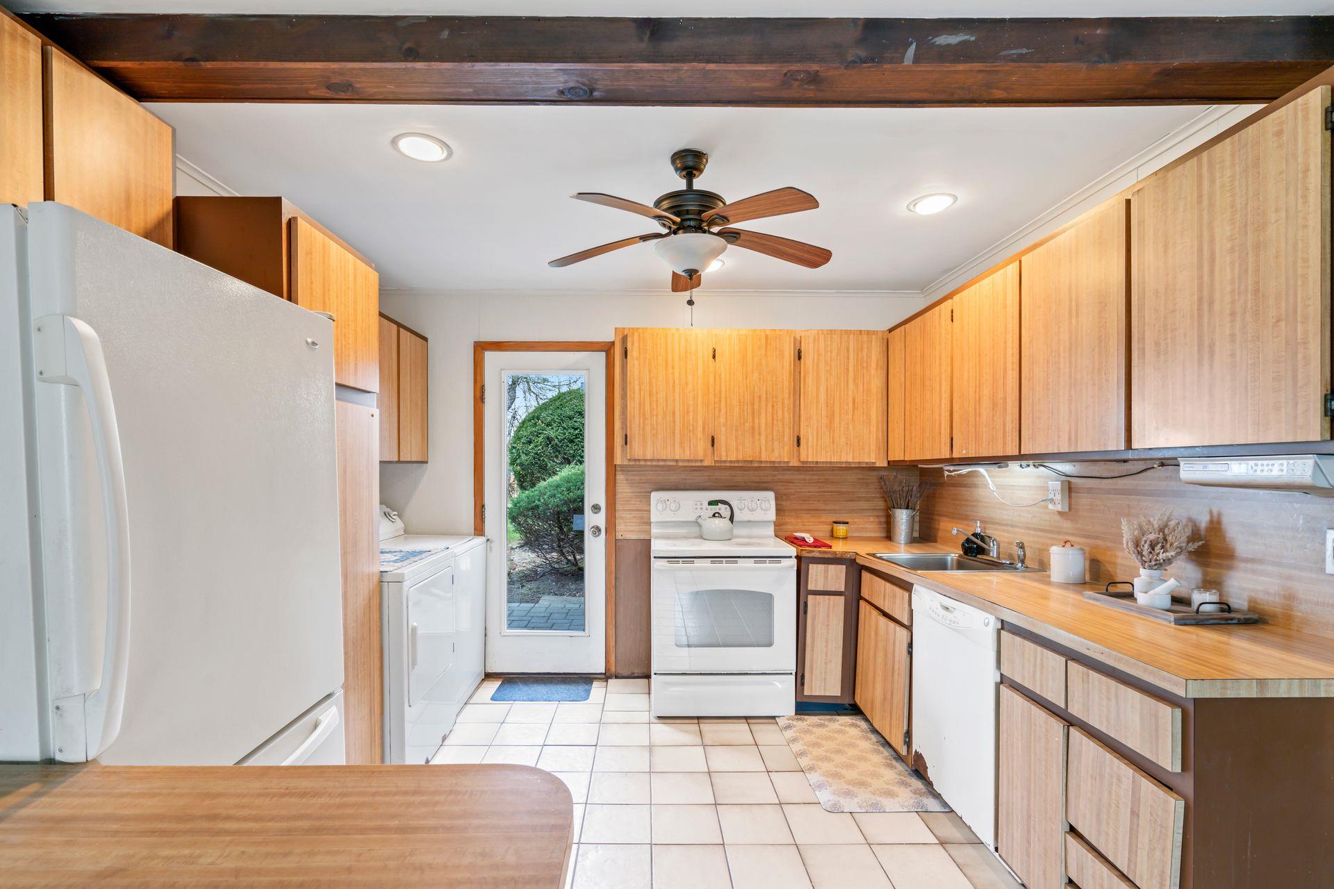 78 Shinbone Lane, Commack, New York image 11