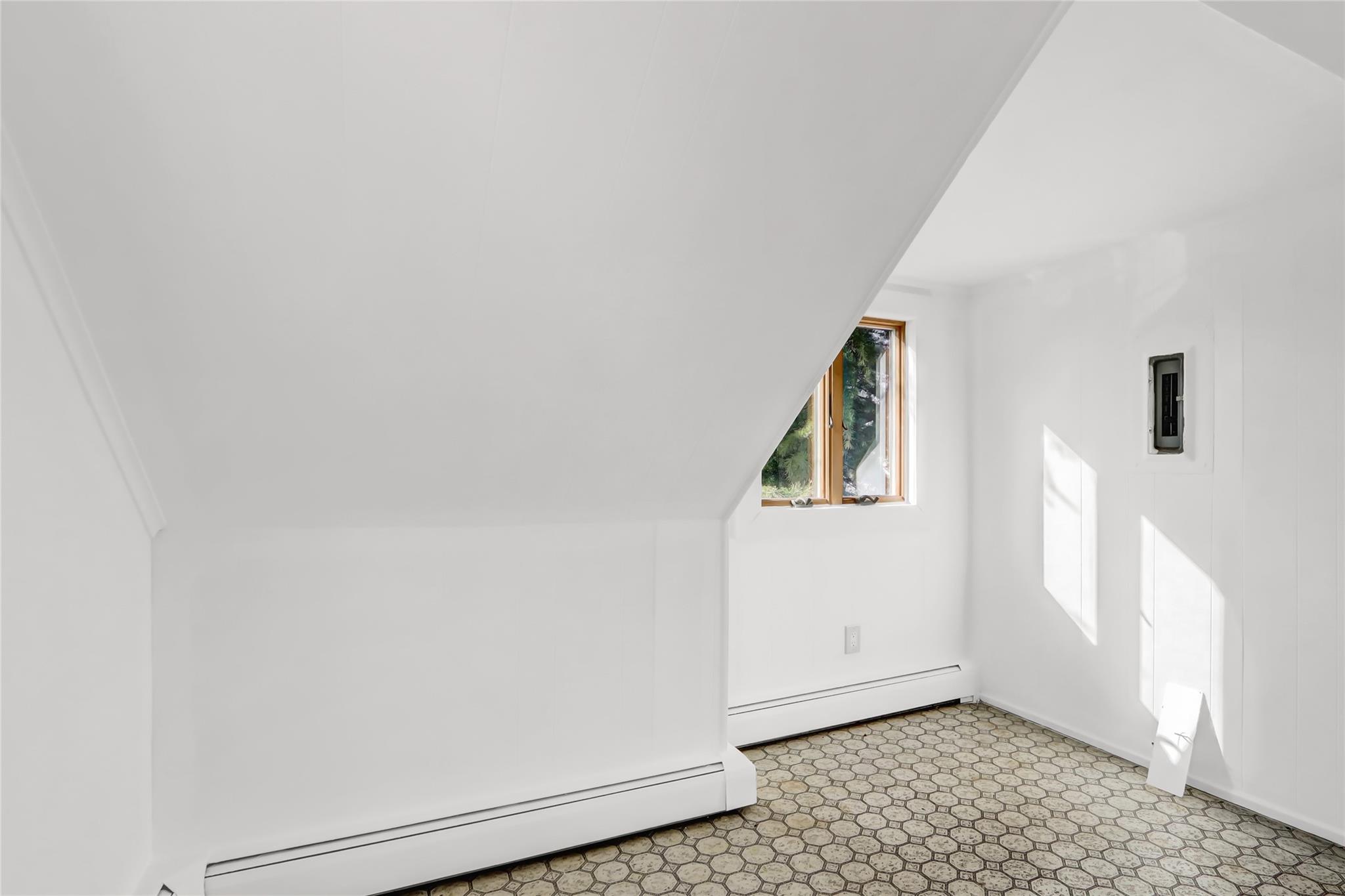 1139 Slabey Avenue, Valley Stream, New York image 16