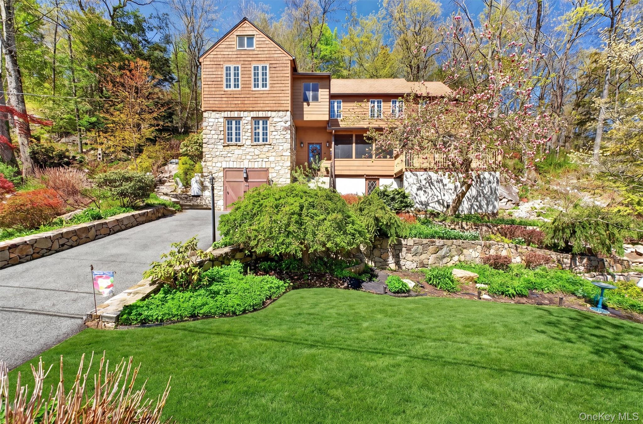 Photo 1 of 43 — 37 Ellen Avenue, Mahopac, NY 10541