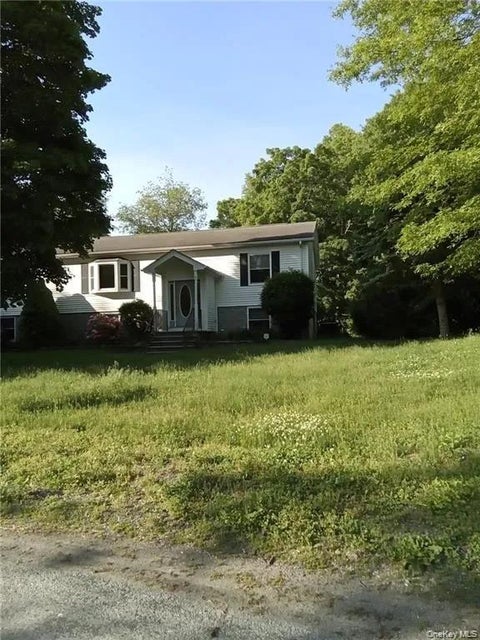 Homes For Rent - 5 Jane Court<br/> Monroe, NY 10950