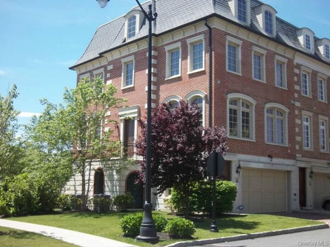 Condo For Rent - 129 W Main Street #129<br/> Westchester County, Tarrytown, NY 10591