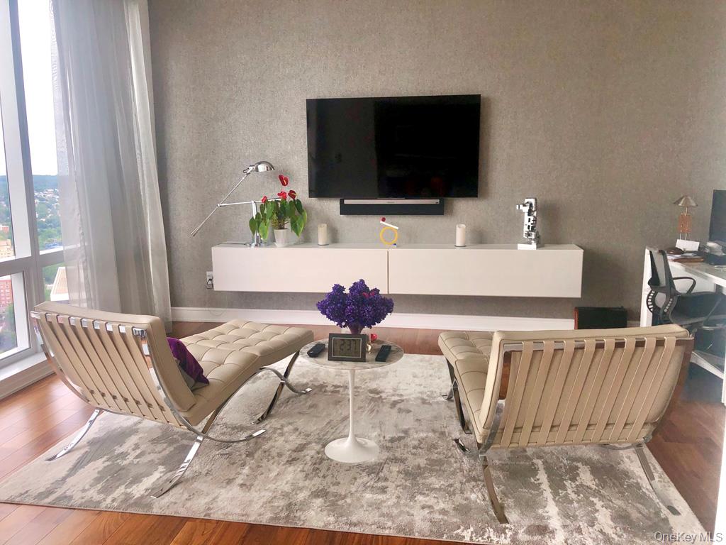 5 Renaissance Square PH6C