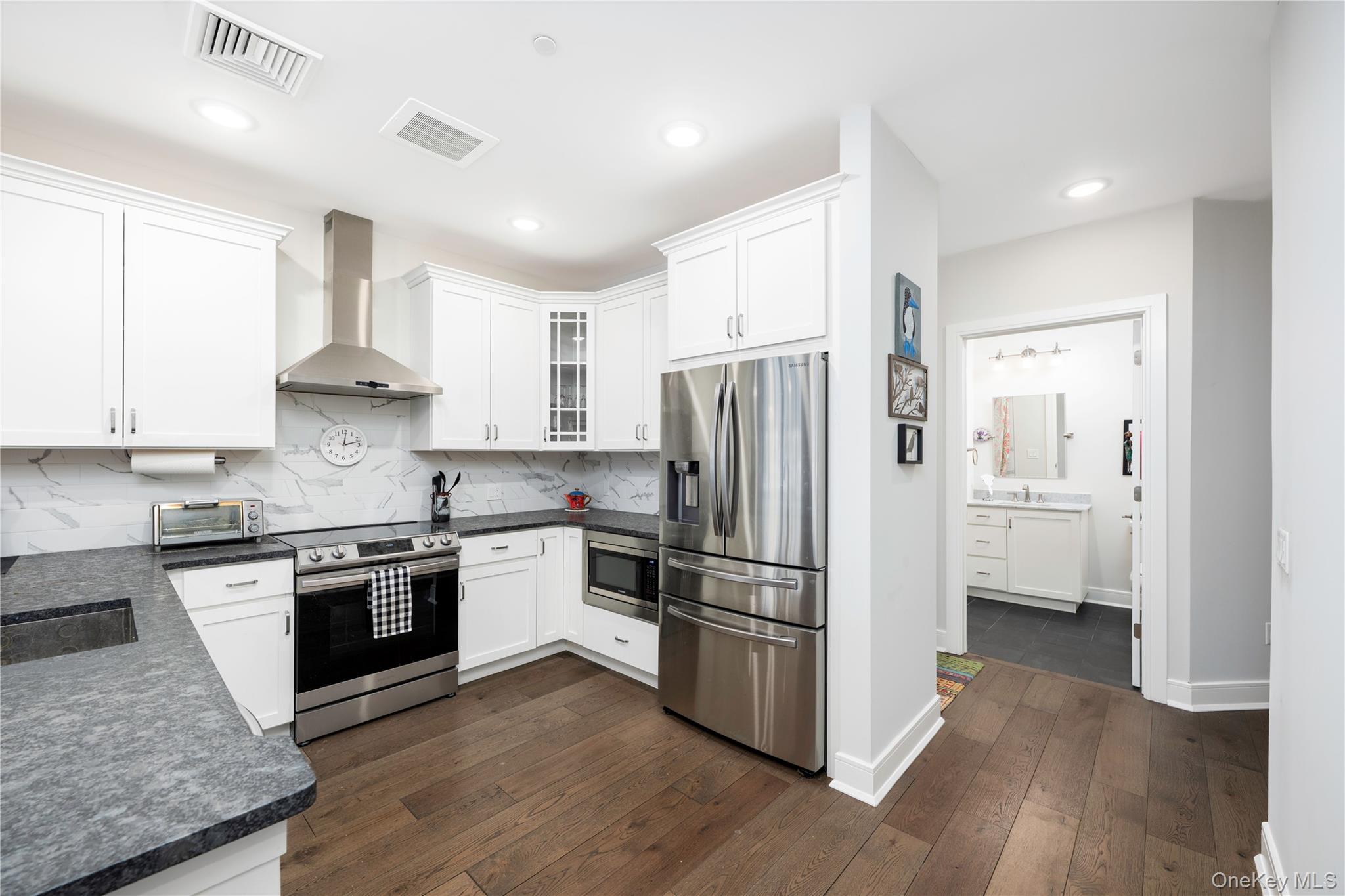 19 Butterfield #102B Road 102B