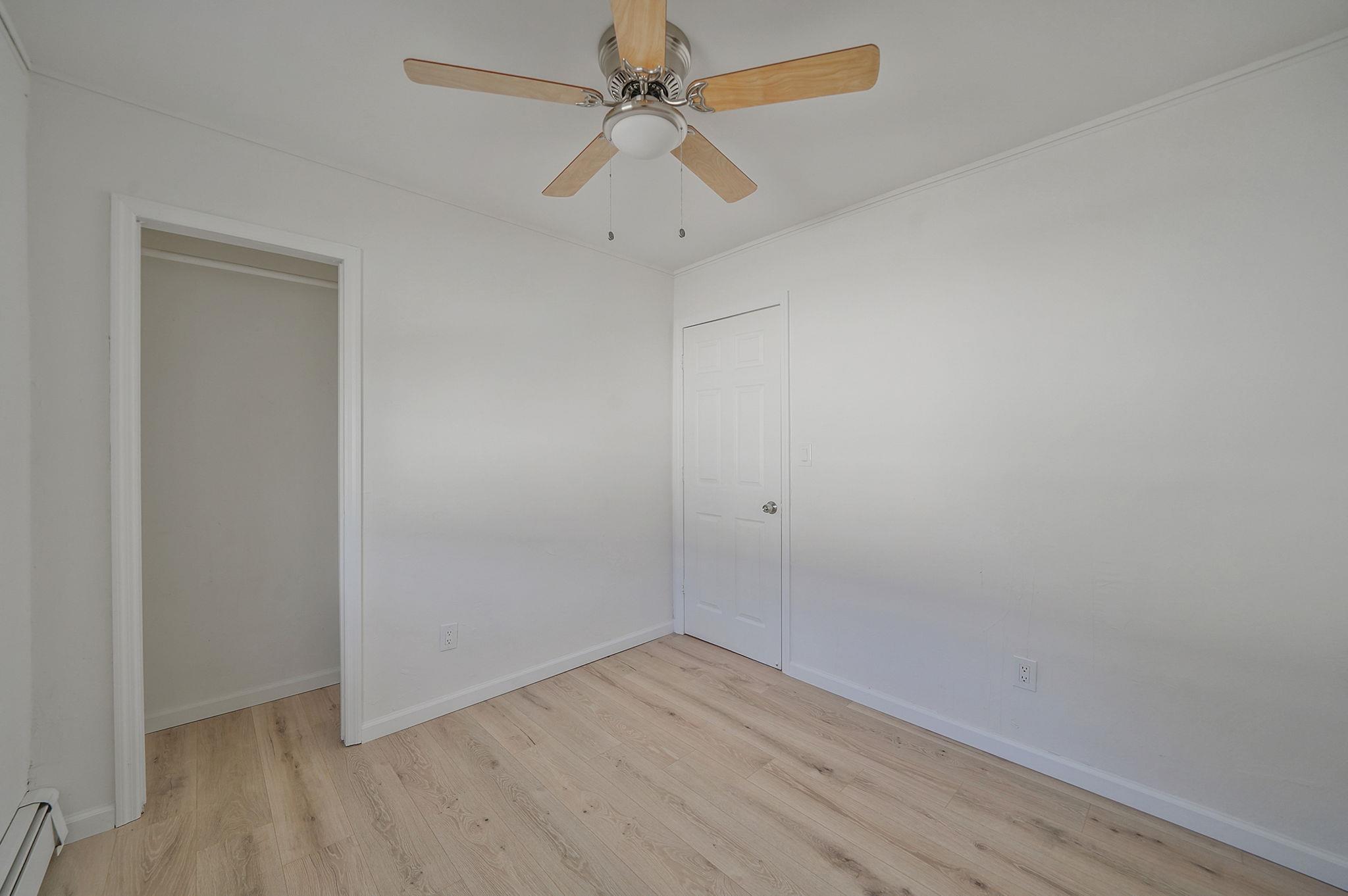 80 Meadowmere Avenue, Mastic, New York image 19