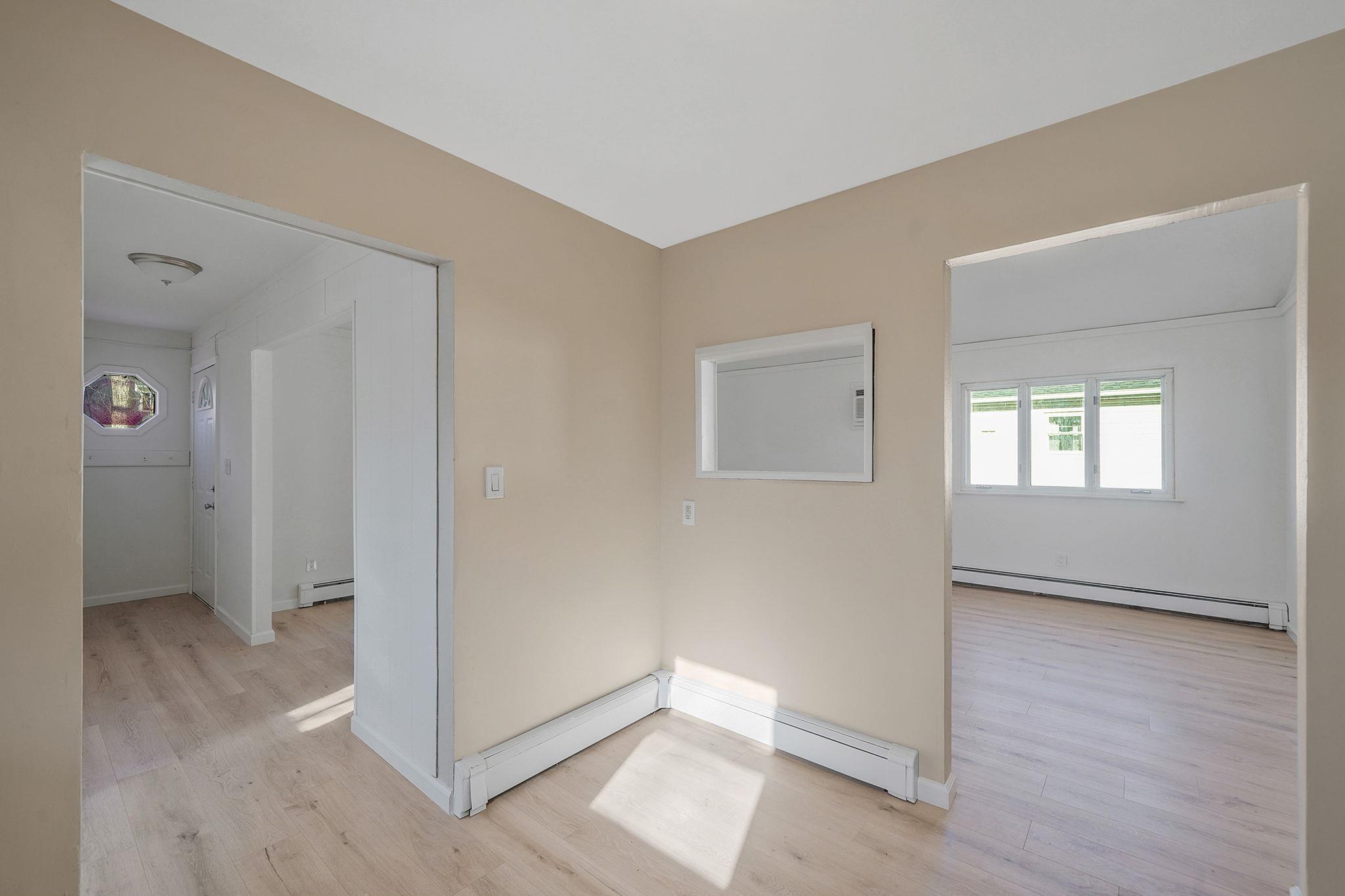 80 Meadowmere Avenue, Mastic, New York image 10