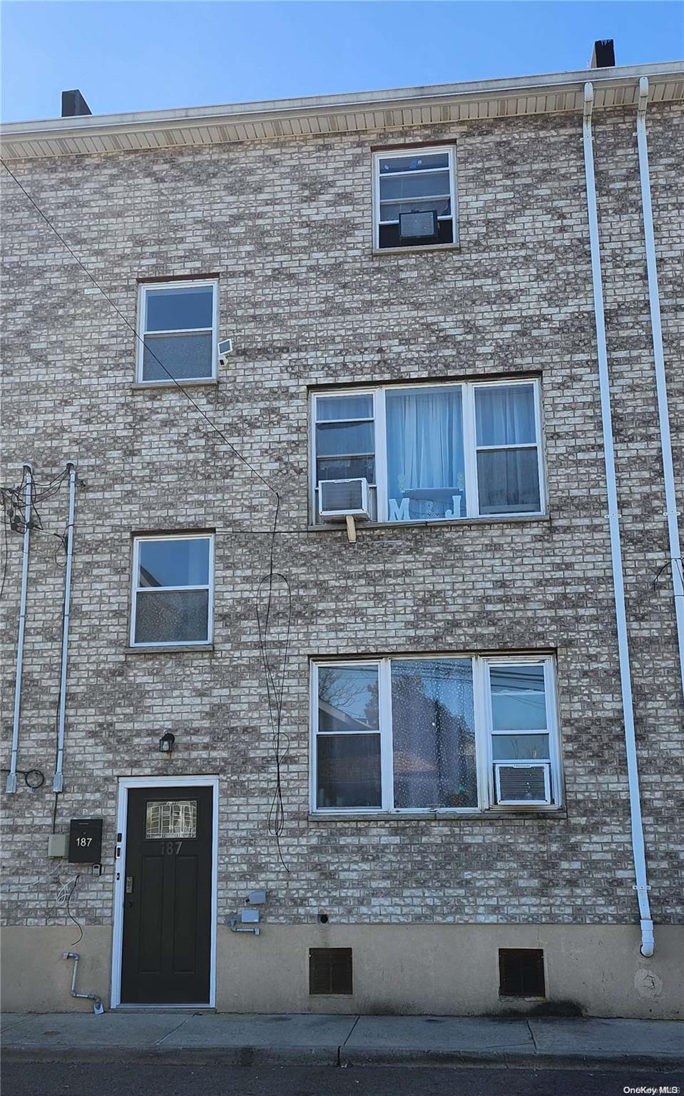 Property for Sale at Beach 26th Street, Far Rockaway, Queens, NY - Bedrooms: 5 
Bathrooms: 3  - $949,000