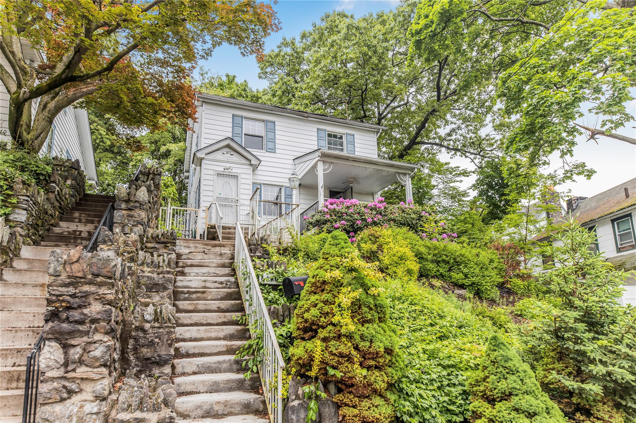 6 Arden Place, Yonkers, New York image 1