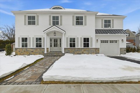 135 Adams Street Garden City NY 11530