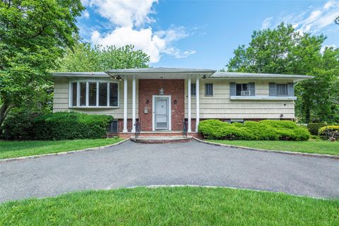 14 Jeffrey Lane Great Neck NY 11020