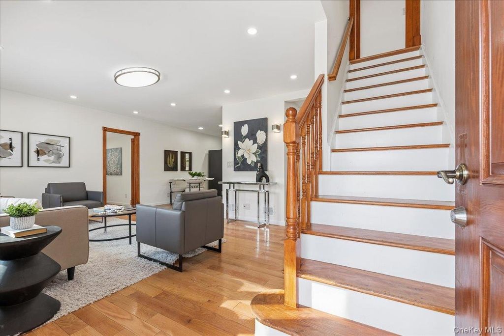 Photo of 85 Briarcliff Road, Westbury, NY 11590 (MLS # 944218)