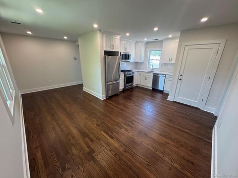 Multifamily For Rent - 482 Fourth Avenue #2<br/> Pelham, NY 10803