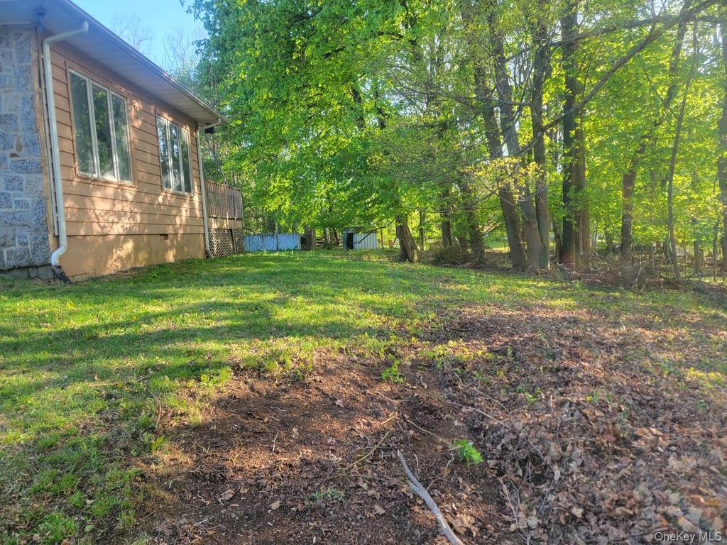 Photo of 60 Mayer Drive, Suffern, NY 10901 (MLS # 991381)