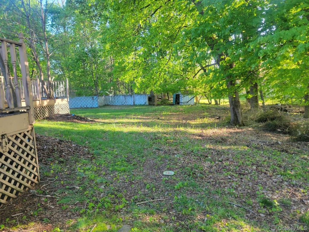 Photo of 60 Mayer Drive, Suffern, NY 10901 (MLS # 991381)