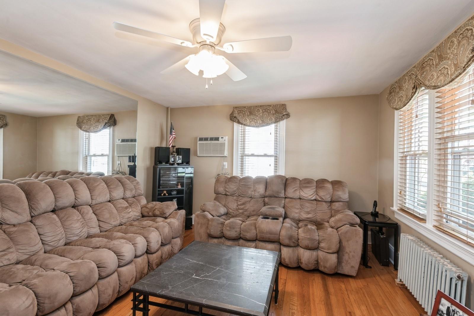 121 Camp Avenue, Merrick, New York image 5