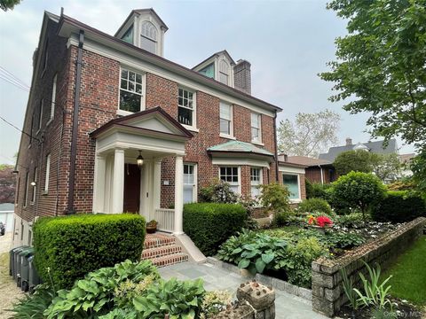 Apartment For Rent - 330 3rd Avenue<br/> Pelham, NY 10803