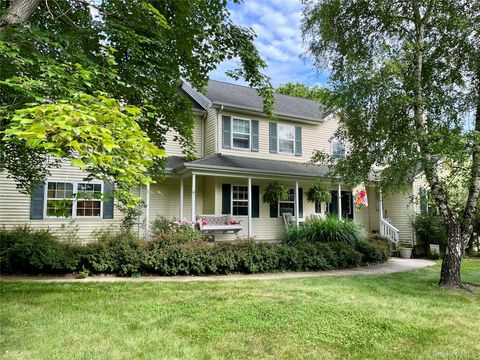 Homes For Sale - 124 Rutsonville Road<br/> Wallkill, NY 12589
