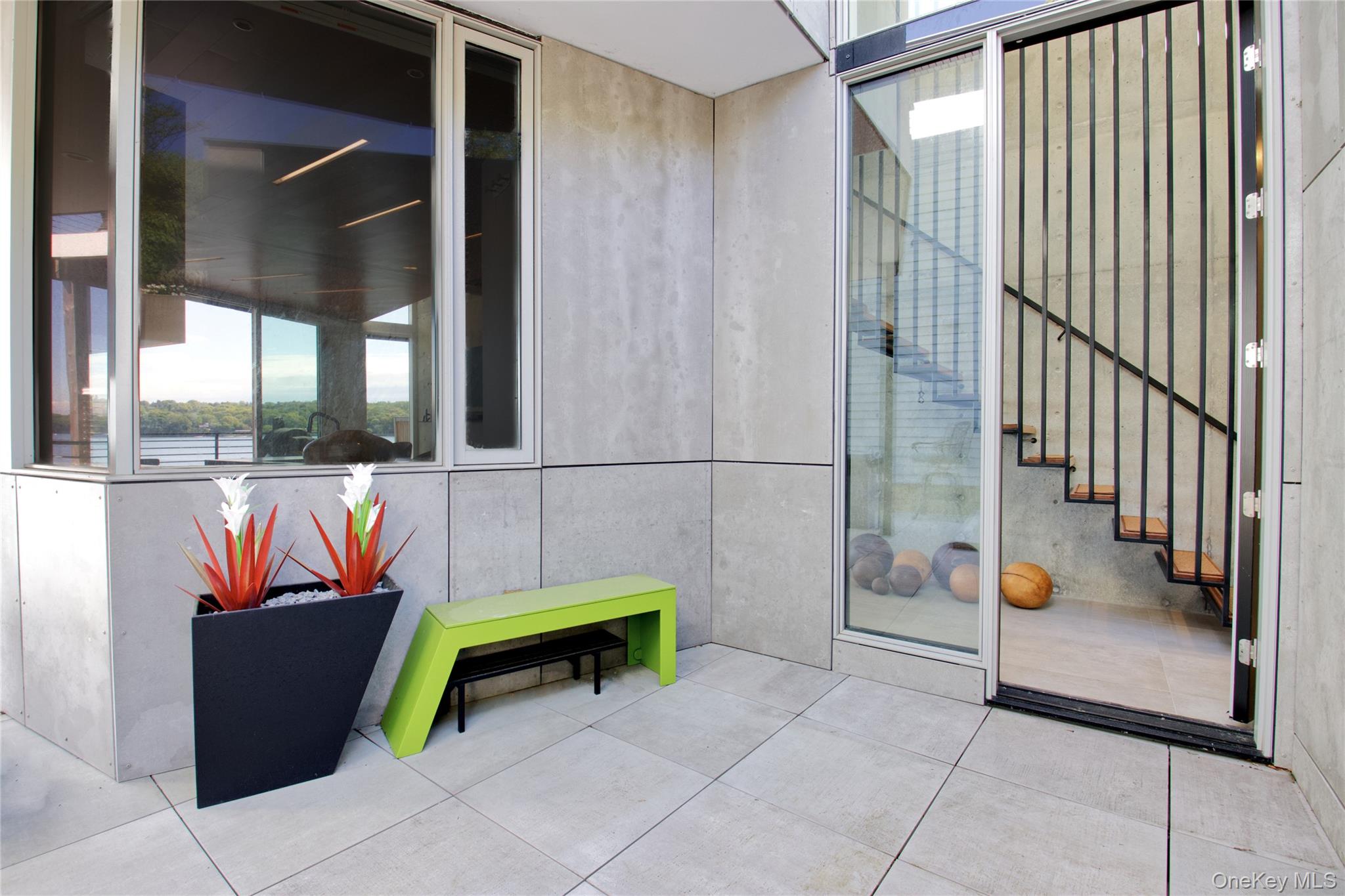 75 W Shore Road 34