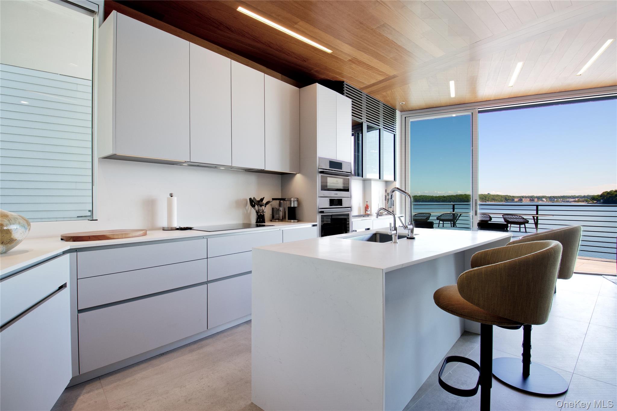 75 W Shore Road 34