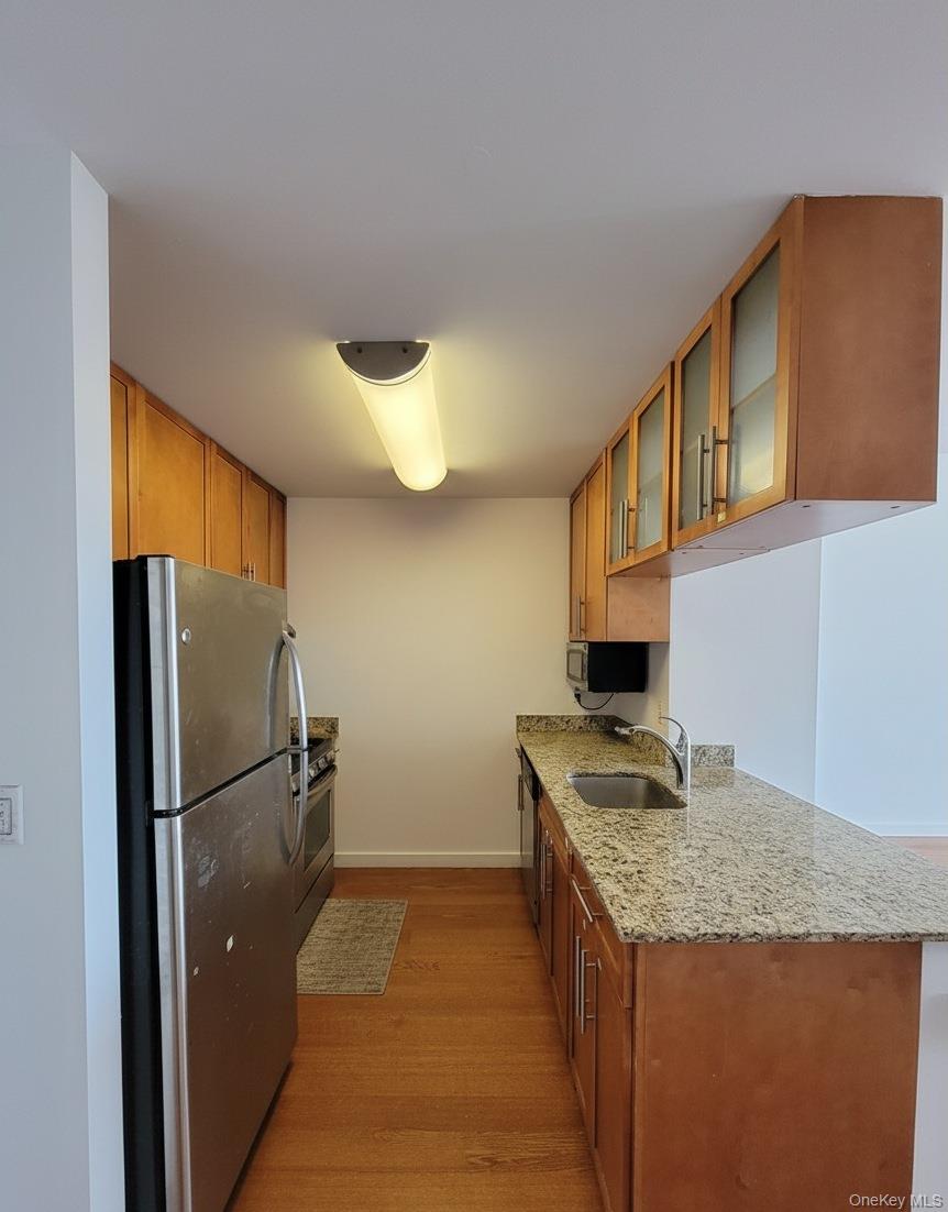 4028 College Point Boulevard 805