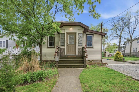 Homes For Sale - 111 Ray Street<br/> Freeport, NY 11520