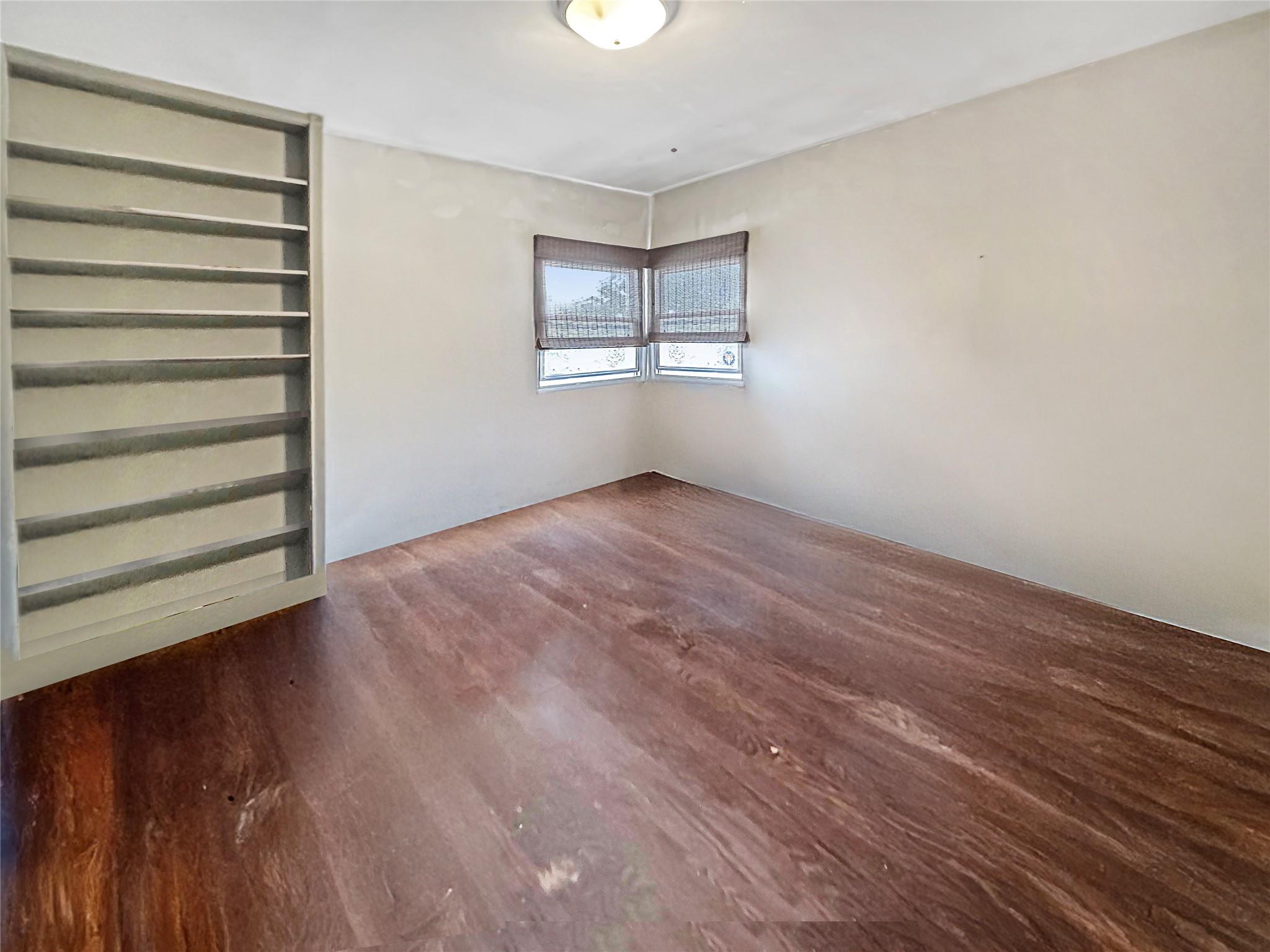 5323 206th Street, Oakland Gardens, New York image 12