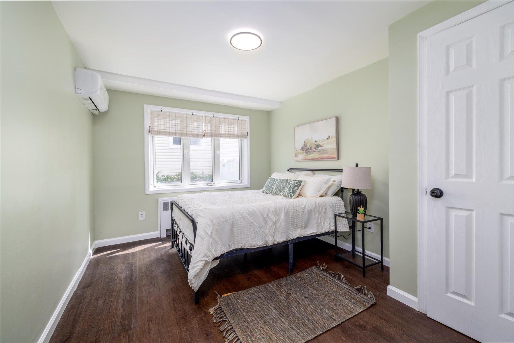 322 Dennis Street, Oceanside, New York image 8