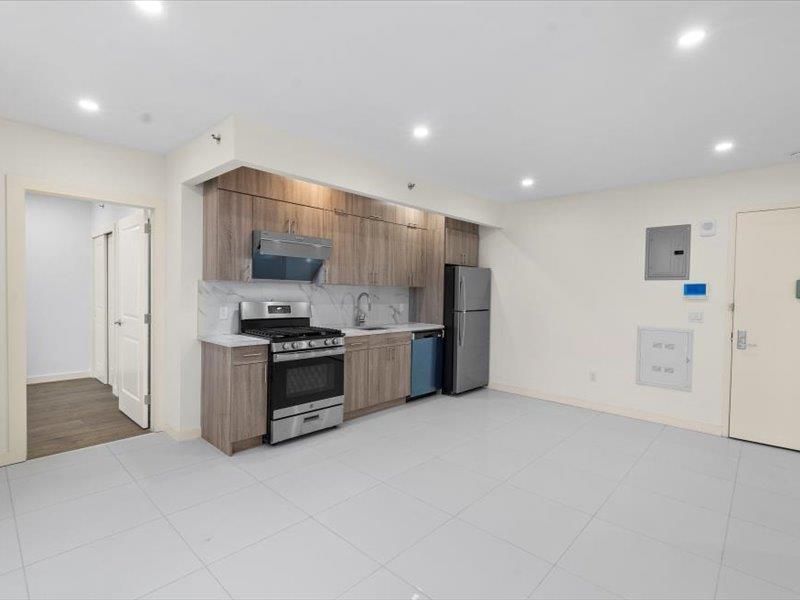 124-28 Queens Blvd. 11A