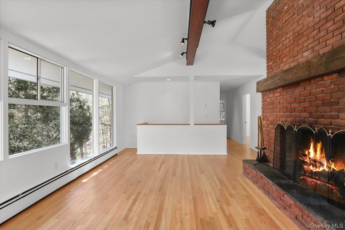 9 E Cradle Rock Road