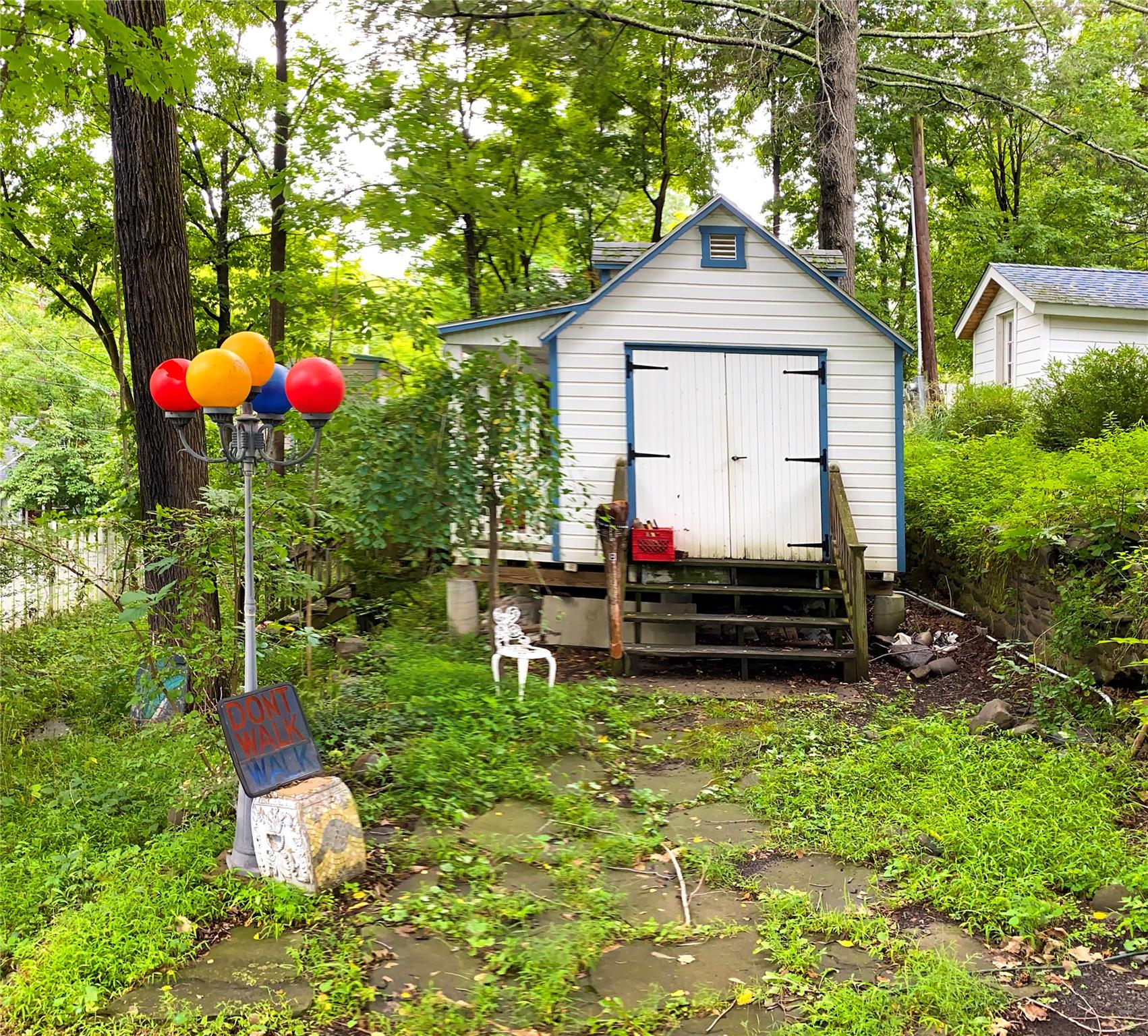 18 Maple Lane, Woodstock, New York image 37