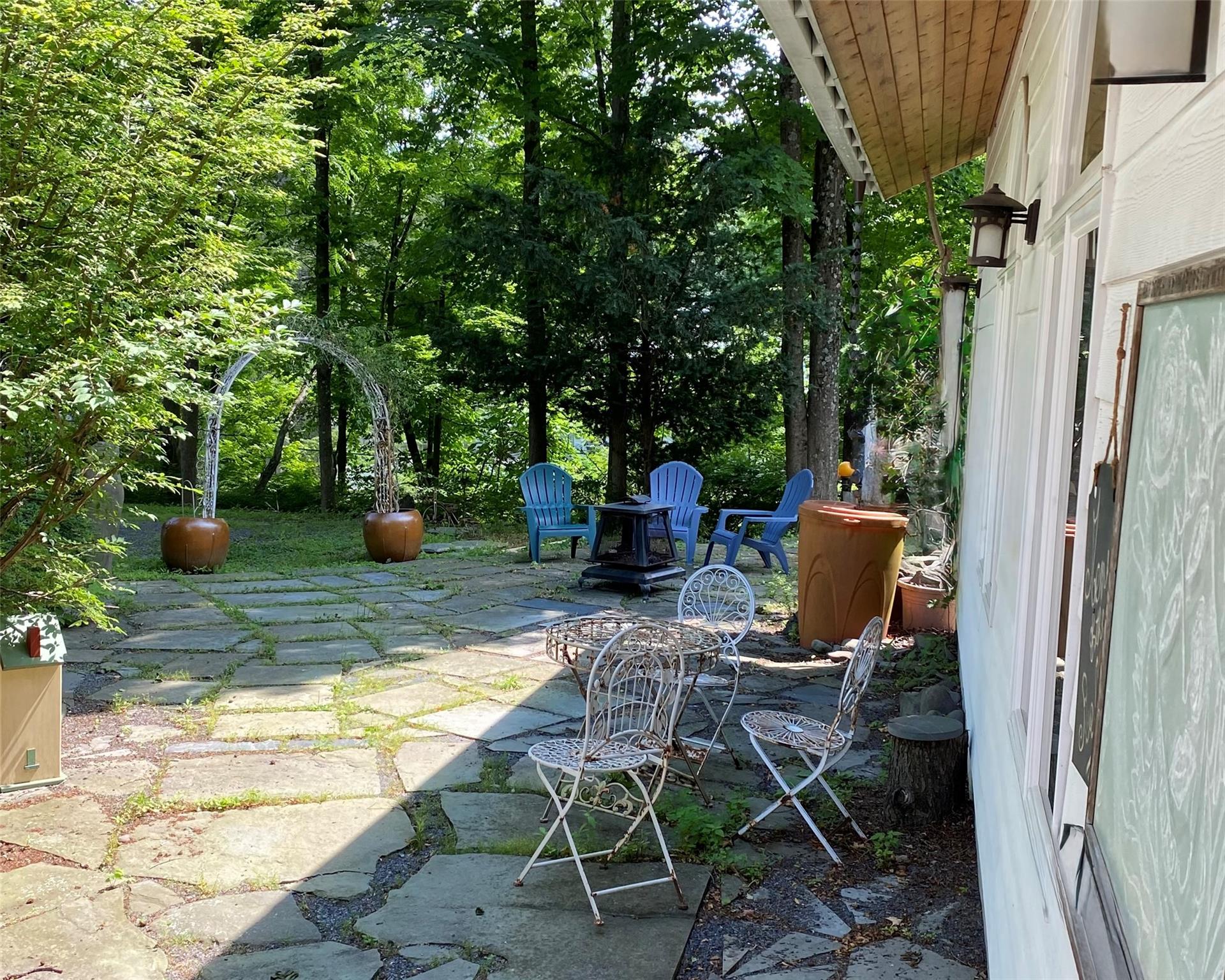 18 Maple Lane, Woodstock, New York image 12