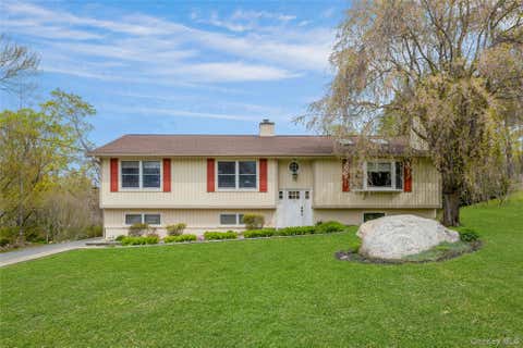 Homes For Sale - 340 Osceola Road<br/> Jefferson Valley, NY 10535