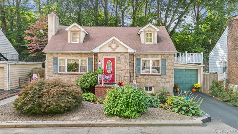 Homes For Sale - 34 Raybrook Road<br/> Yonkers, NY 10704