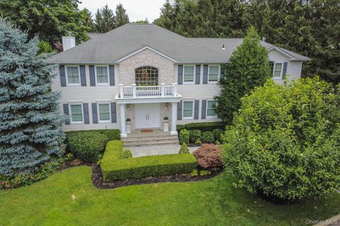 Homes For Sale - 2 Gail Terrace<br/> Glen Cove, NY 11542