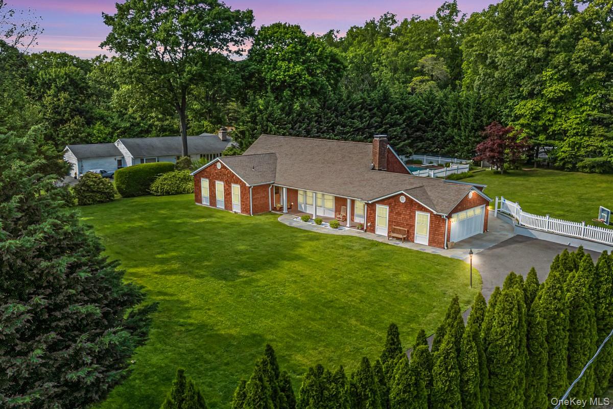 130 Sands Point Road