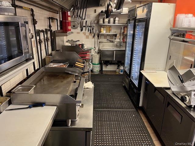 14-02 Clintonville Street