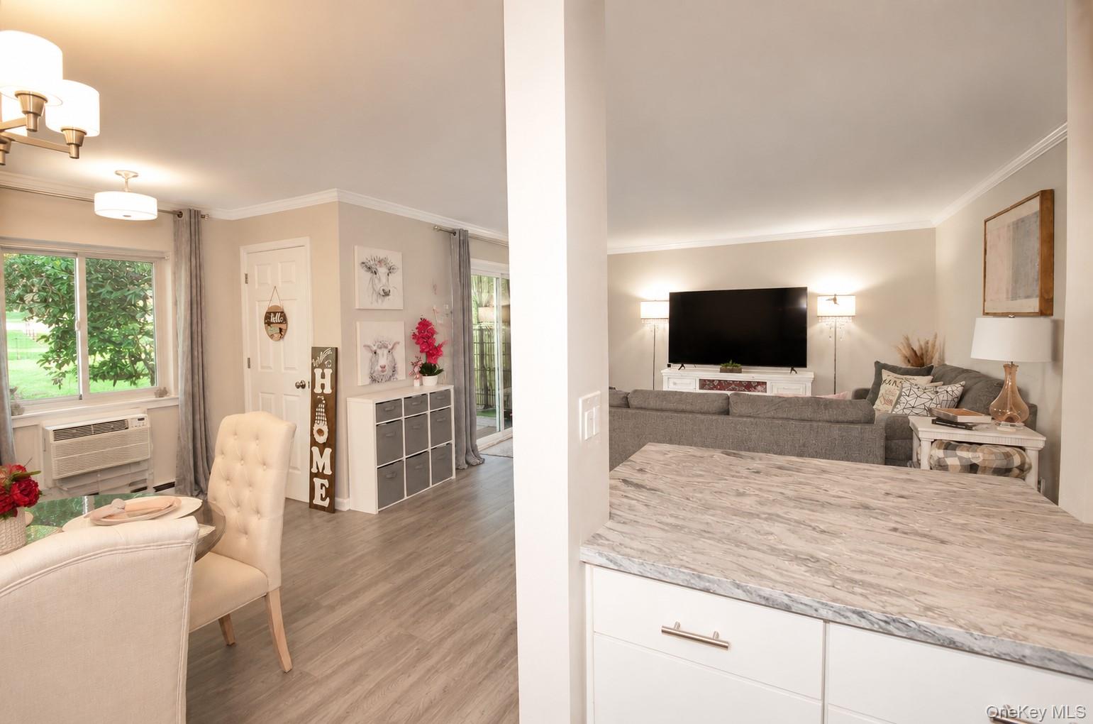 81 Richmond Boulevard 1A