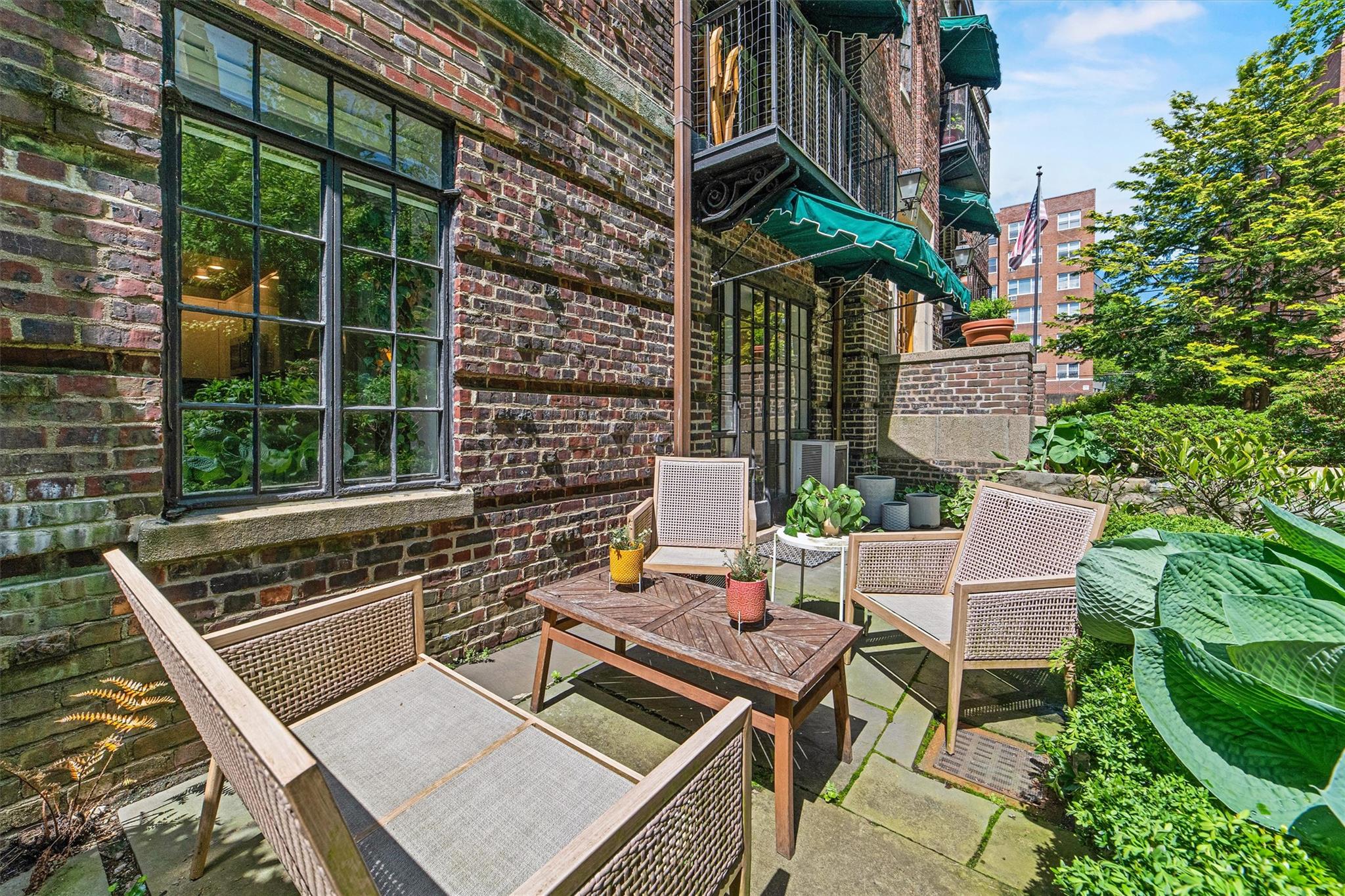 20 N Broadway #E121, White Plains, New York image 22