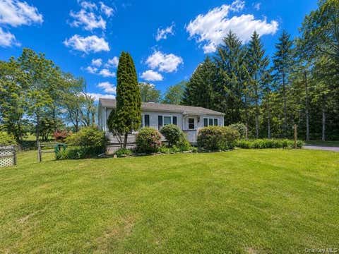 Homes For Sale - 5 Mountain View Drive<br/> Warwick, NY 10990