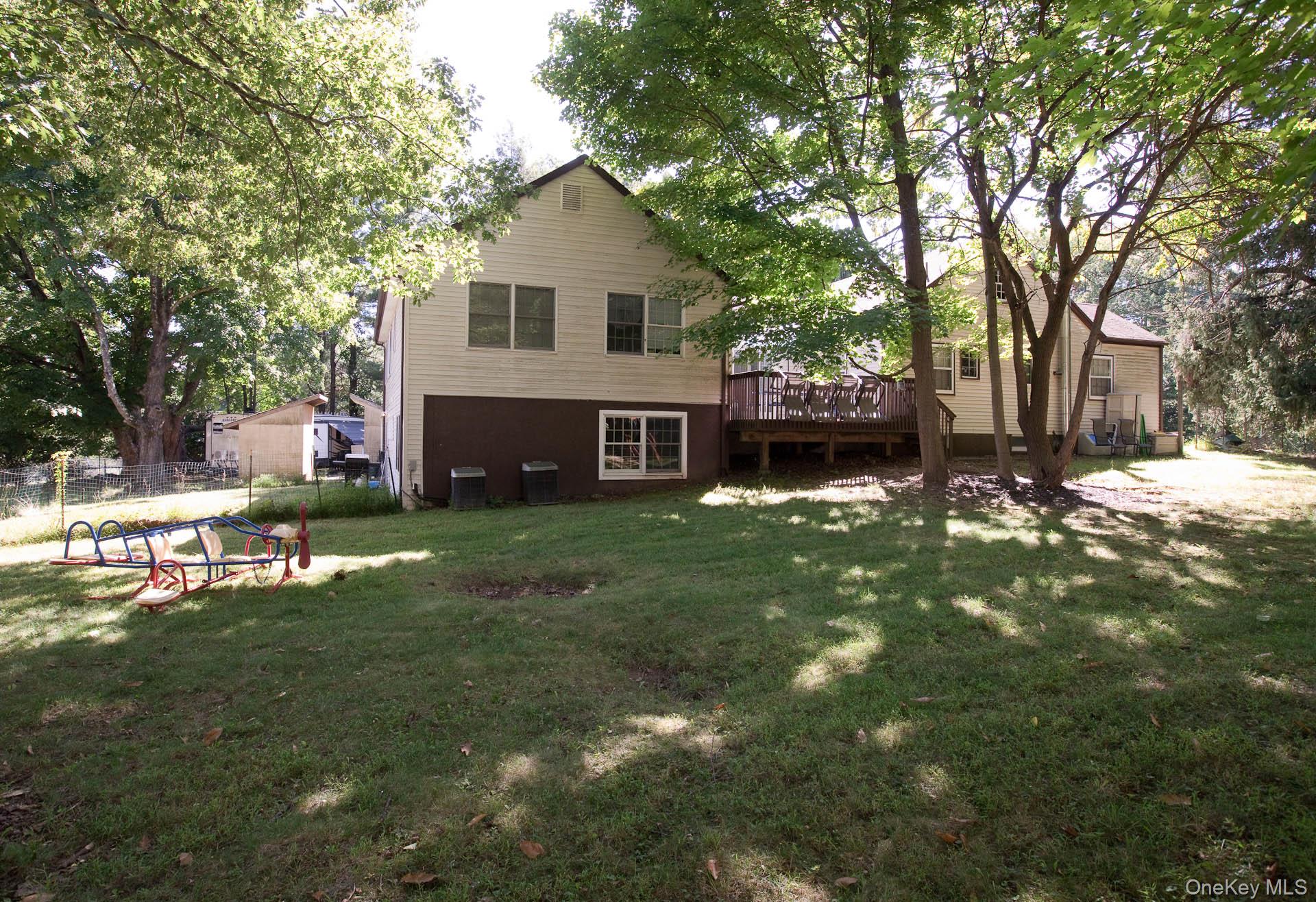 586 Union Road